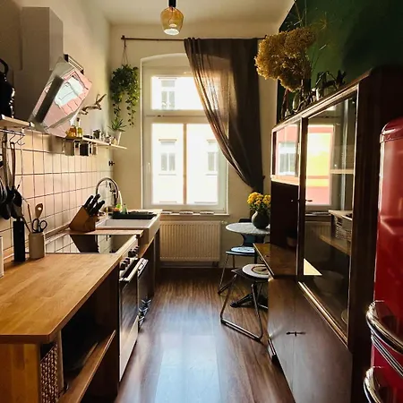 Apartament Stadtforst Halle *