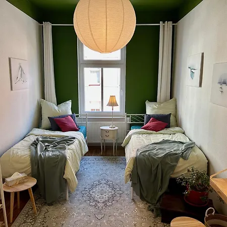 Apartament Stadtforst Halle *